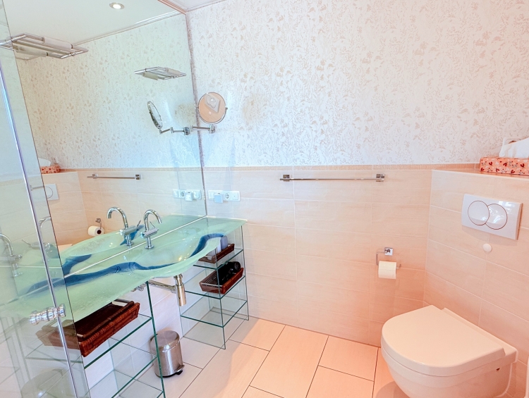 Badezimmer I